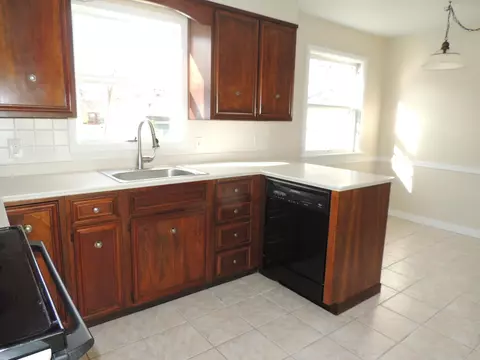 1819 S Sanders St, Appleton, WI 54915 photo 8