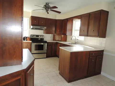 1819 S Sanders St, Appleton, WI 54915 photo 7
