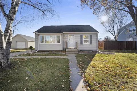 801 S Oneida St, Green Bay, WI 54304