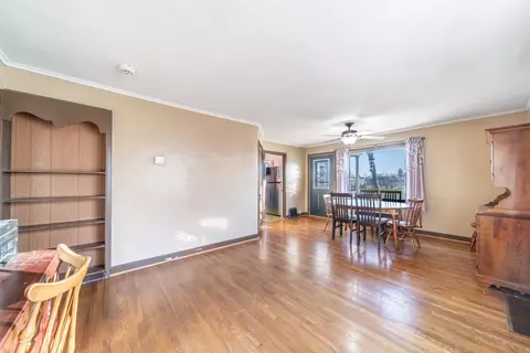 1422 W Spencer St, Appleton, WI 54914 photo 3