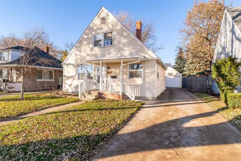1422 W Spencer St, Appleton, WI 54914