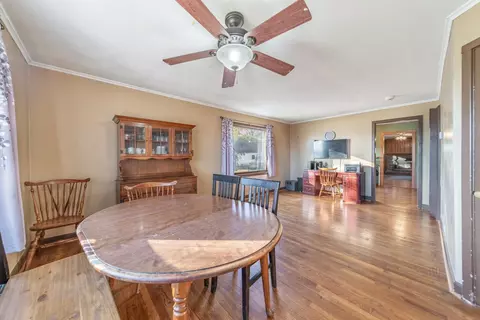 1422 W Spencer St, Appleton, WI 54914 photo 2