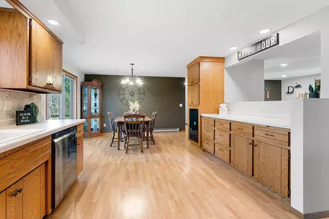 980 Oakview Dr, Oneida, WI 54155 photo 9