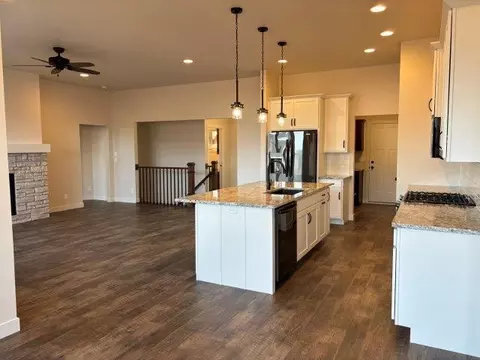 Kitchen - N9253 Cassandra Way, Appleton, WI 54915 photo 2 of 5
