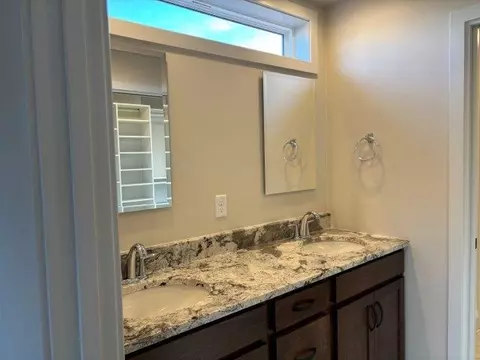 Bath - N9253 Cassandra Way, Appleton, WI 54915 photo 2 of 2
