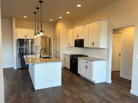 Kitchen - N9253 Cassandra Way, Appleton, WI 54915 photo 1 of 5
