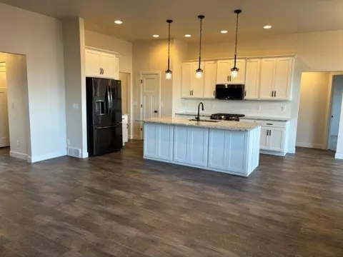 Kitchen - N9253 Cassandra Way, Appleton, WI 54915 photo 3 of 5