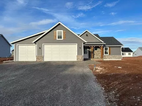 N9253 Cassandra Way, Appleton, WI 54915