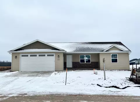 2321 Campfire Ct, Kaukauna, WI 54130