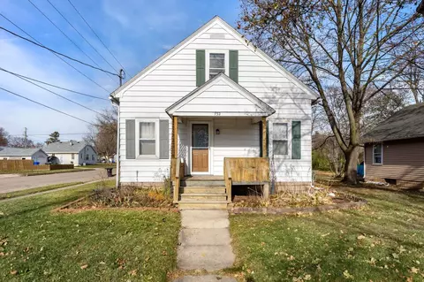 732 W Hawes Ave, Appleton, WI 54914