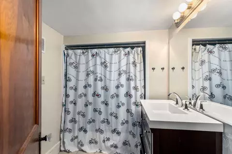 732 W Hawes Ave, Appleton, WI 54914 photo 11