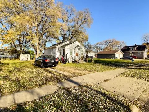 1263 Weise St, Green Bay, WI 54302