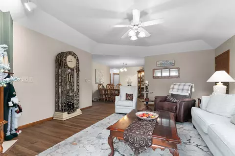 1000 S East St #B, Appleton, WI 54915 photo 6