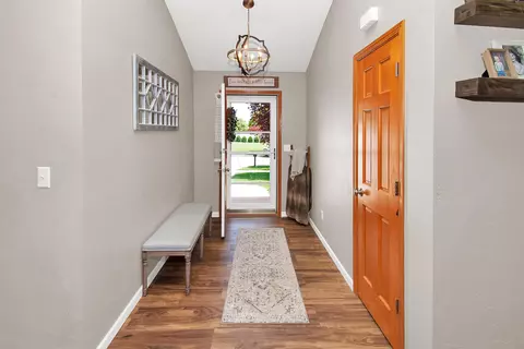 5001 N Applebend Dr, Appleton, WI 54913 photo 12