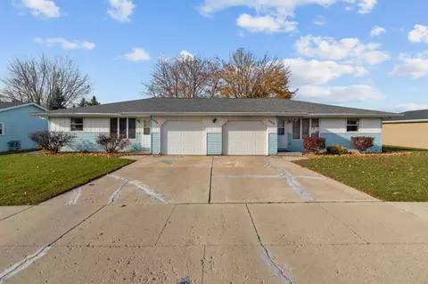 1007 Rosehill Rd, Kaukauna, WI 54130