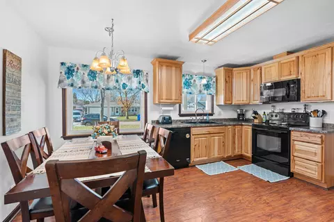 2326 S Gladys Ave, Appleton, WI 54915 photo 7
