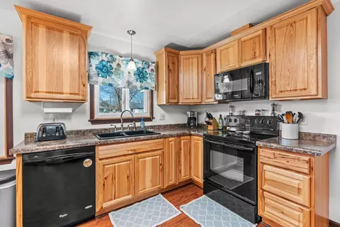2326 S Gladys Ave, Appleton, WI 54915 photo 9