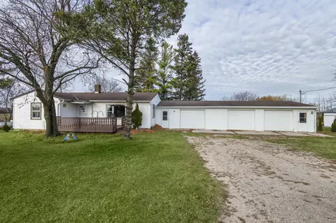 7812 Old Y Rd, Whitelaw, WI 54247