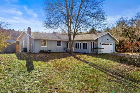 w9785 Buttercup Avenue, Wautoma, WI 54982