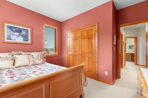 Bedroom - 5770 Natures Ln, Appleton, WI 54914 photo 6 of 6