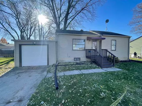 472 Marshall Ave, Fond Du Lac, WI 54935