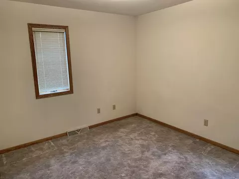 2410 N Skylark Dr, Appleton, WI 54914 photo 7