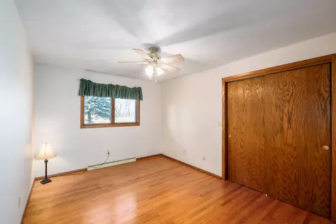 4300 N Mayflower Dr, Appleton, WI 54913 photo 16
