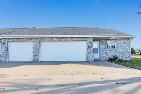 3734 N Wayman Ct, Appleton, WI 54914