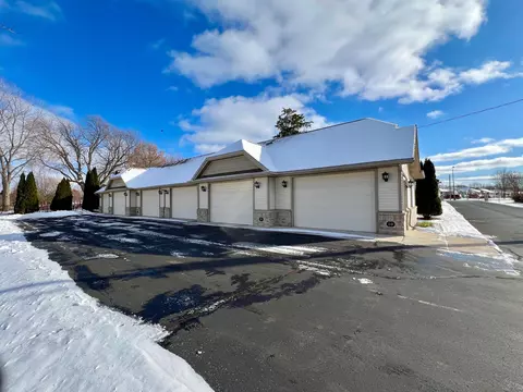 343 Winnebago Dr #8, Fond Du Lac, WI 54935
