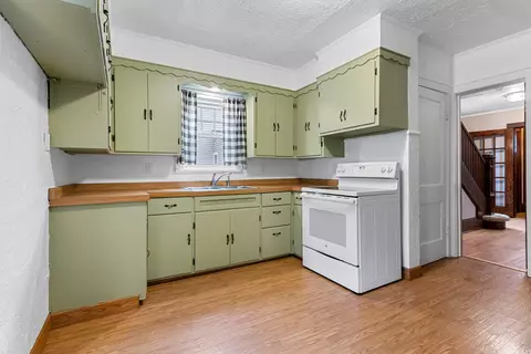 911 N Kin St, Appleton, WI 54911 photo 8