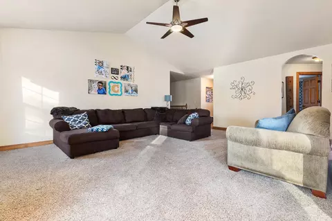 4133 E Braeburn Dr, Appleton, WI 54913 photo 7