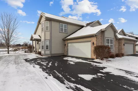 1288 Cameron Cir, Neenah, WI 54956
