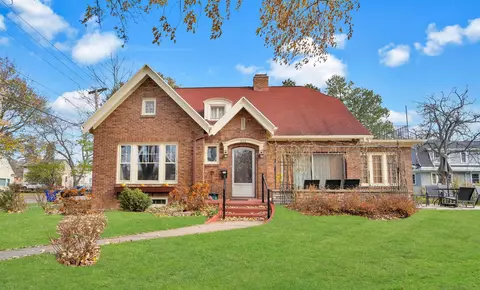 904 S Pierce Ave, Appleton, WI 54914