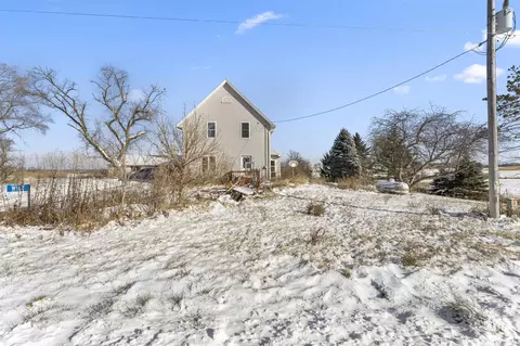 w162 West Bend Road, Theresa, WI 53091