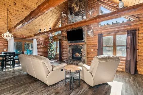 562 Bucks Ln, Sobieski, WI 54171 photo 9