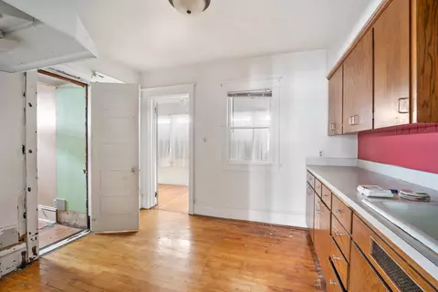 1403 S Jefferson St, Appleton, WI 54915 photo 5