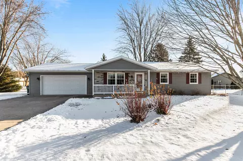 702 S Goldenrod Dr, Appleton, WI 54914