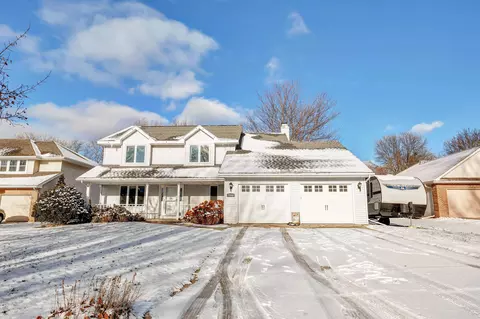 1586 Rustic Way, Green Bay, WI 54313