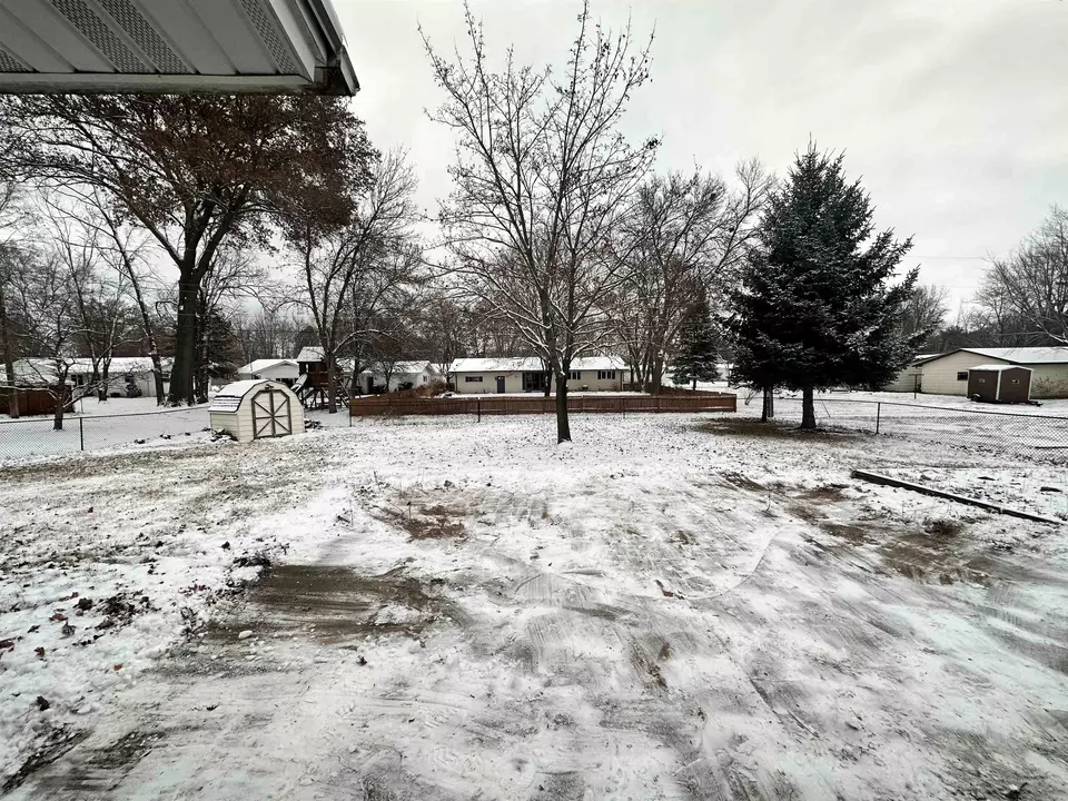  934 S Cleveland St, Shawano, WI 54166 photo 28