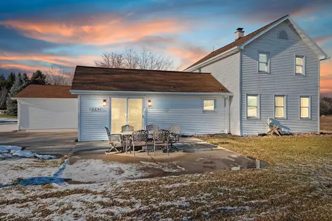 2326 Mid Valley Dr, De Pere, WI 54115
