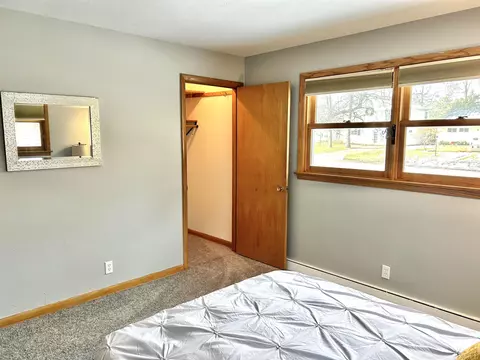 2206 S Gladys Ave, Appleton, WI 54915 photo 24