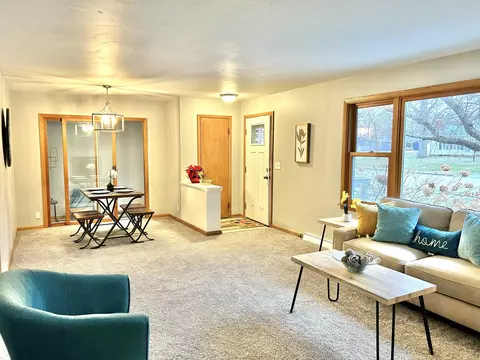 2206 S Gladys Ave, Appleton, WI 54915 photo 7