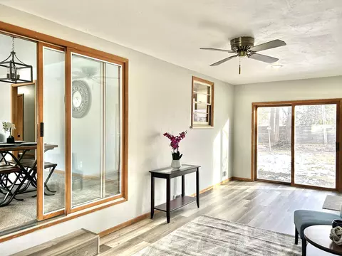 2206 S Gladys Ave, Appleton, WI 54915 photo 10