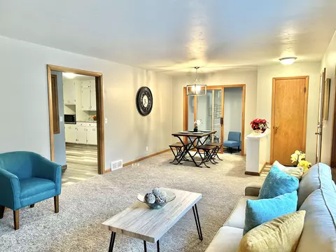 2206 S Gladys Ave, Appleton, WI 54915 photo 6