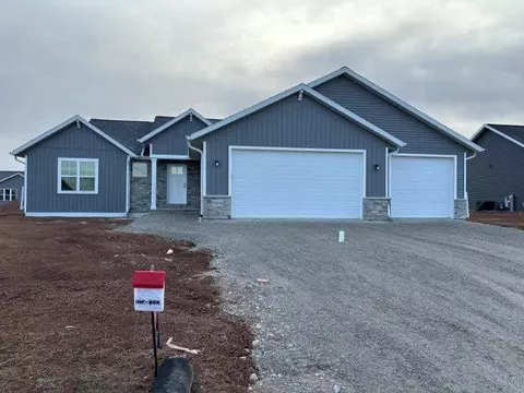 N9246 Laura Street, Appleton, WI 54915