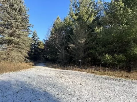 w9500 Schroeder Lane #4, Crivitz, WI 54104