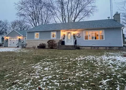 1408 Wyman St, New London, WI 54961