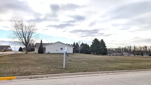 torrison drive, Valders, WI 54245