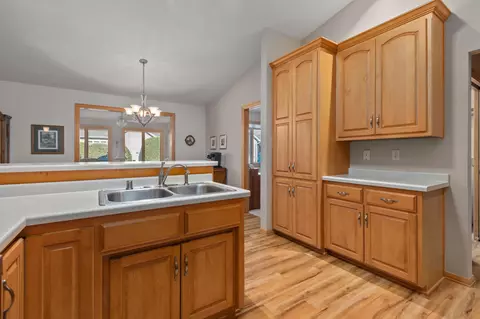 6 Penbrook Cir, Appleton, WI 54913 photo 13