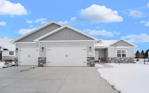n9321 Rosella Drive, Appleton, WI 54915